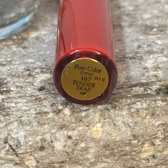 Estée Lauder Pure Color Envy Lip Gloss in Tender Trap - Picture 6 of 6